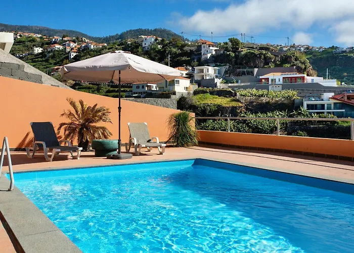Апартаменты Morning Glory Penthouse Estreito Da Calheta